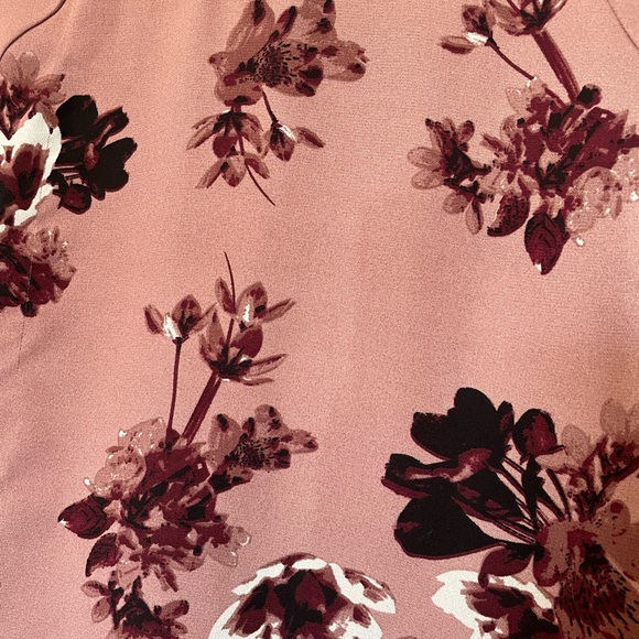 Dusty rose floral blouse - Picture 5 of 6